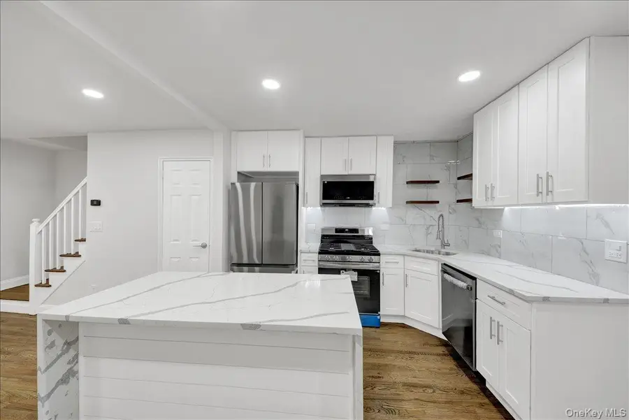 1010 E 230th Street, Bronx, NY 10466 - #2