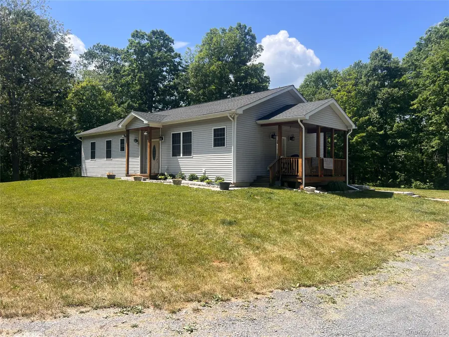 83 Cotter Road, Highland, NY 12528 - #3