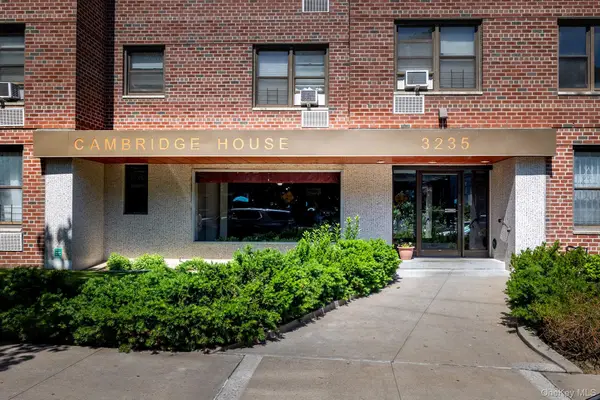 3235 Cambridge Avenue #4L, Bronx, NY 10463