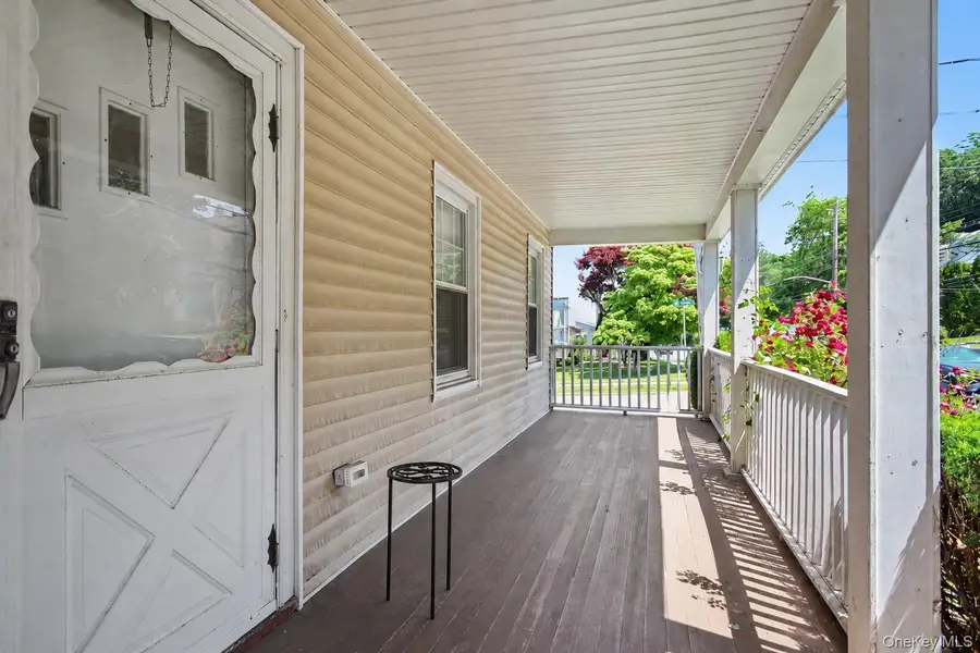 280 W Post Road, White Plains, NY 10606 - #3
