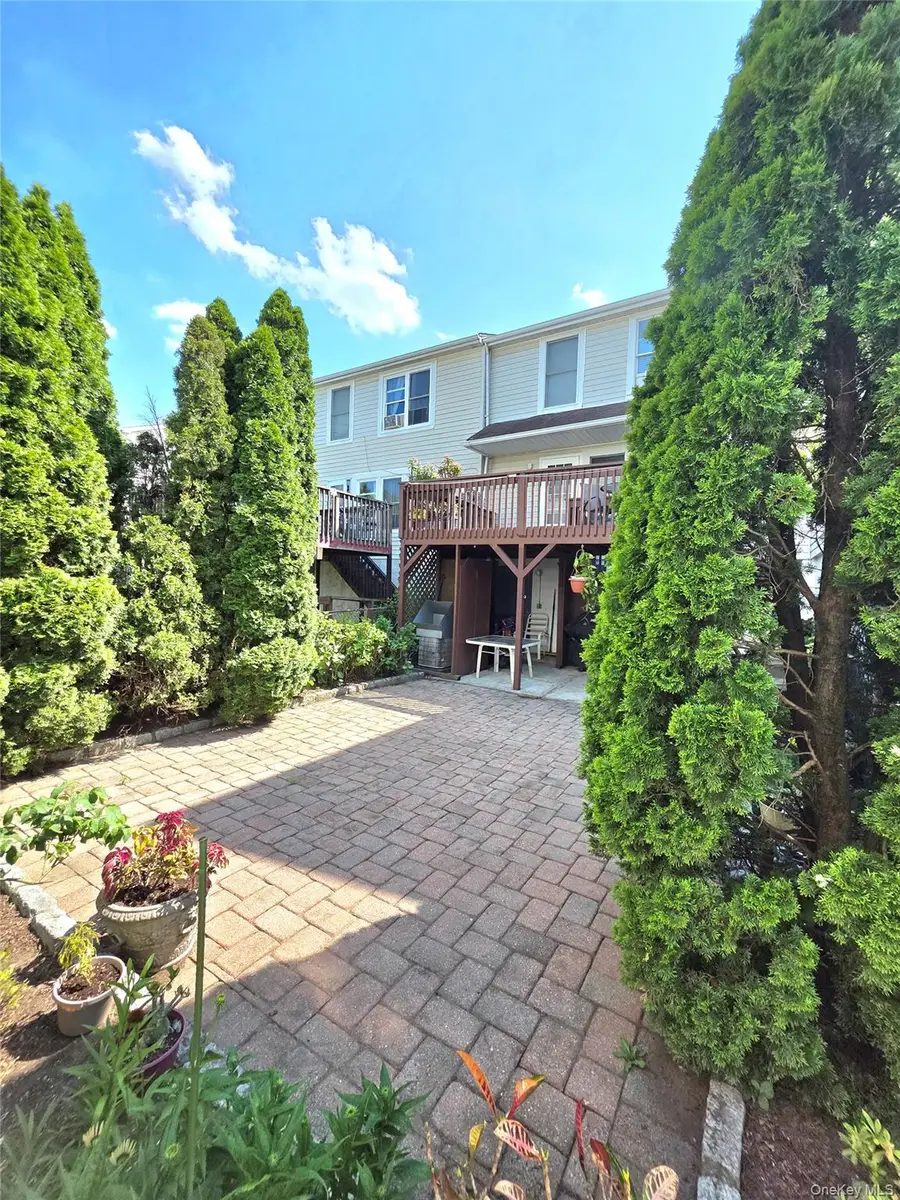 667 Plaza Avenue, Mamaroneck, NY 10543 - #2
