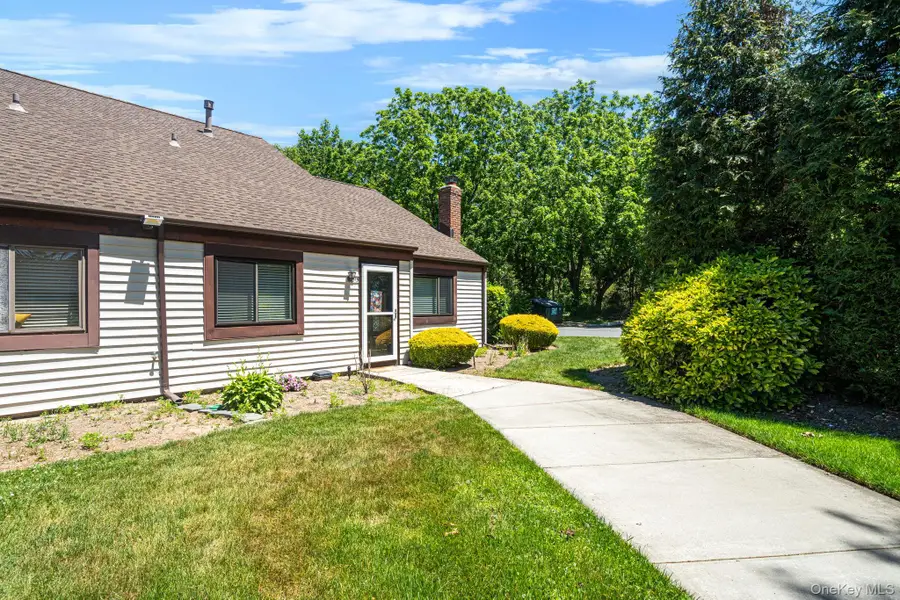 515 Picasso Way #515, Middle Island, NY 11953 - #2