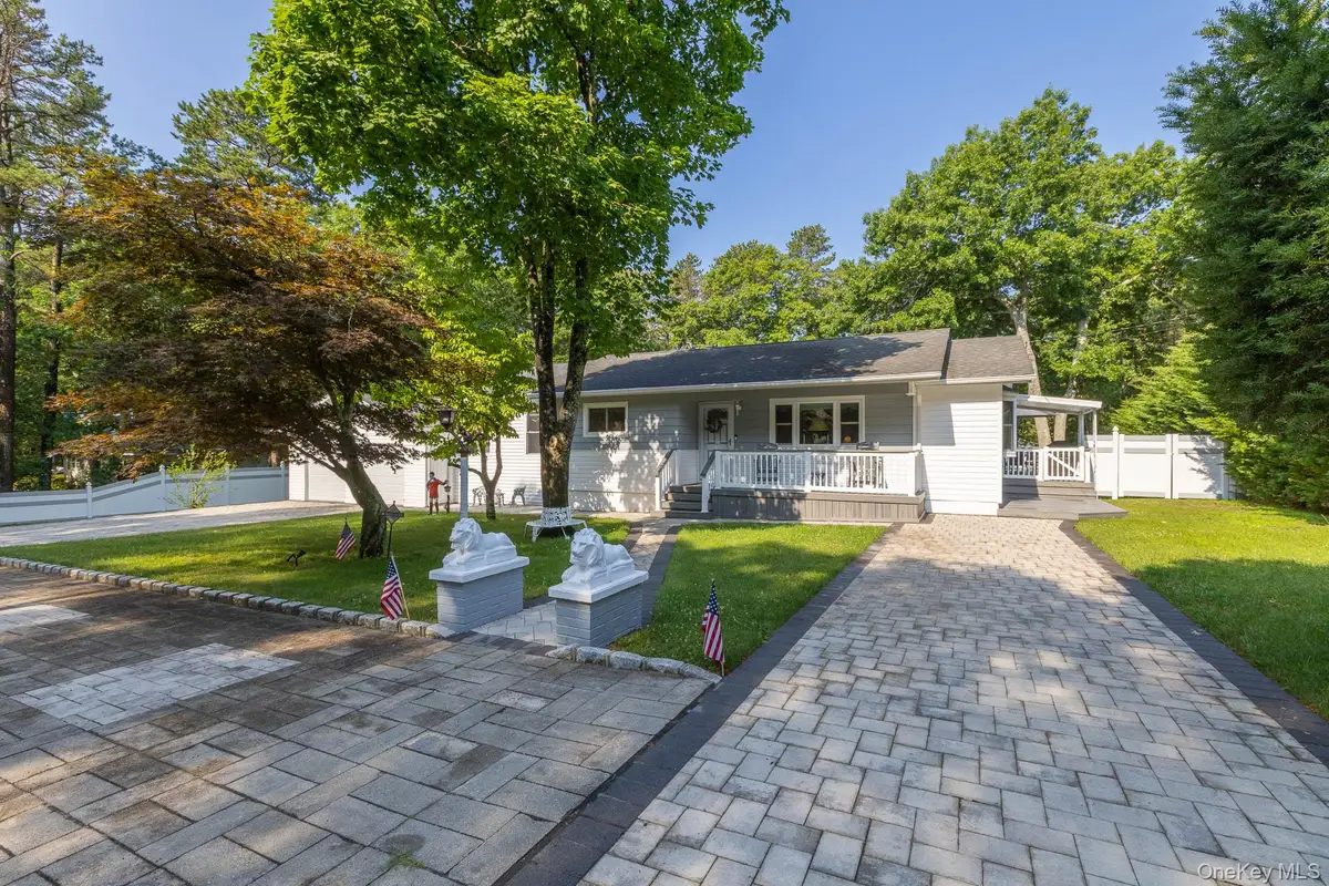 276 Parkway Drive, Calverton, NY 11933 - #1
