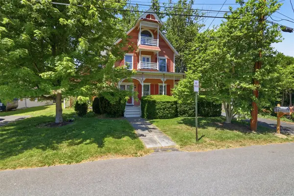 10 West Street, Marlboro, NY 12542