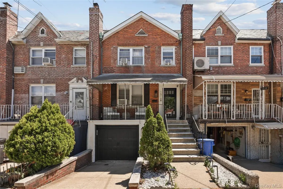 1518 Fielding Street, Bronx, NY 10469 - #1