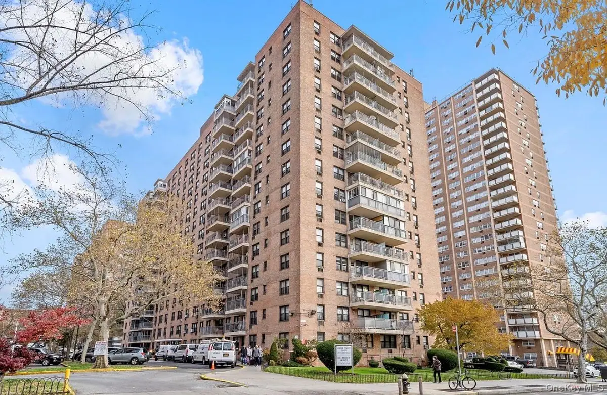 42-55 Colden Street #11V, Flushing, NY 11355 - #1