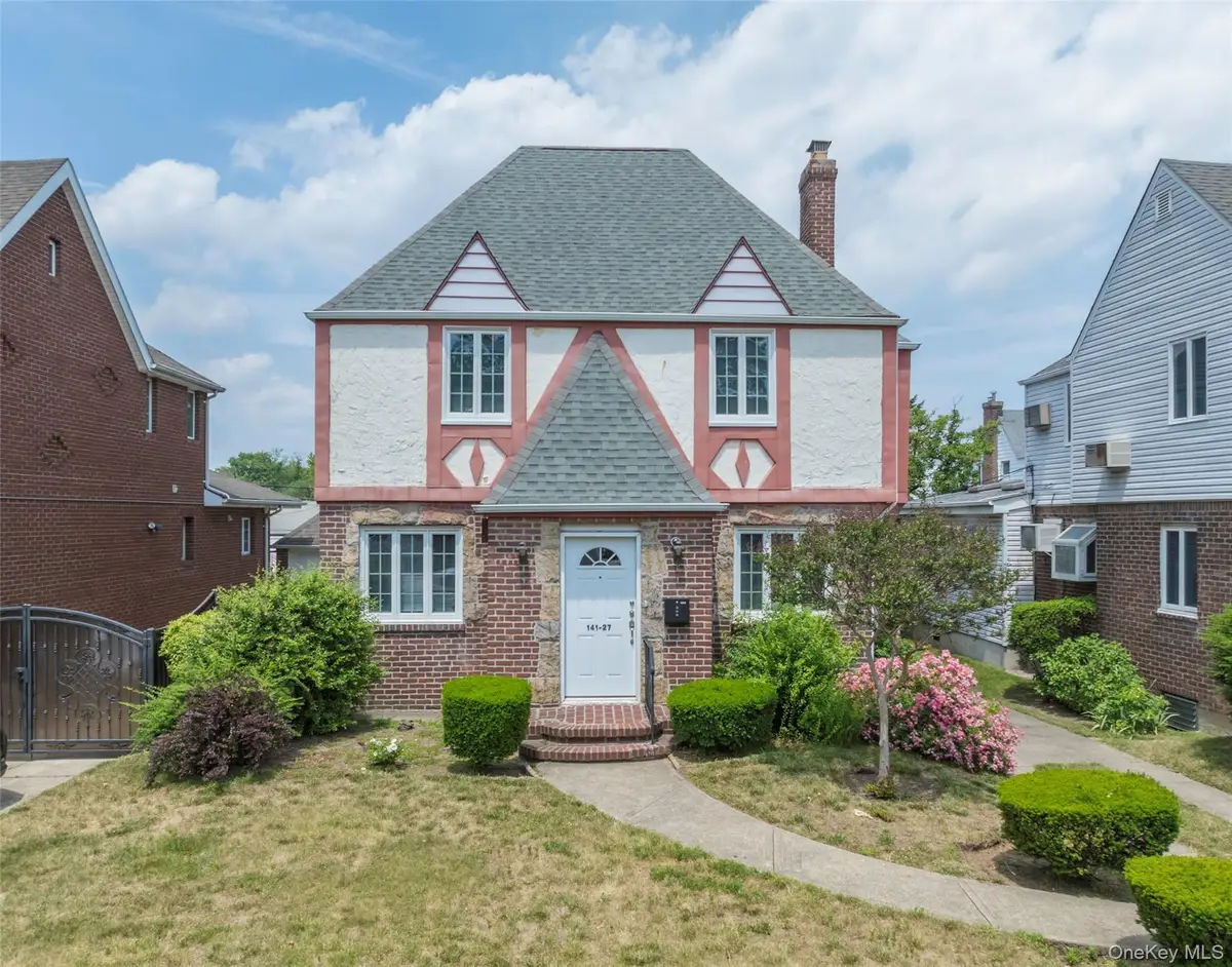 141-27 Coolidge Avenue, Briarwood, NY 11435 - #1