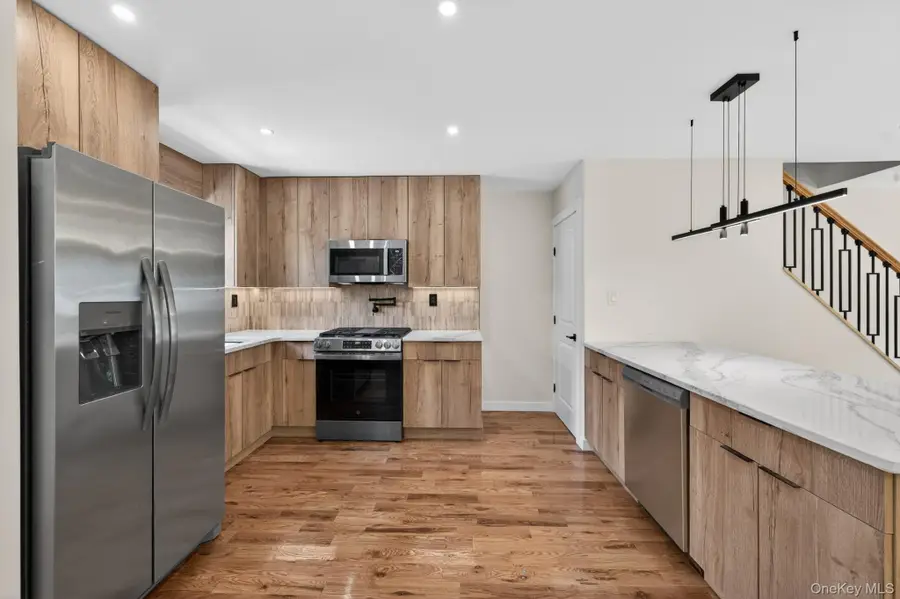 387 Wyona Street, Brooklyn, NY 11207 - #3