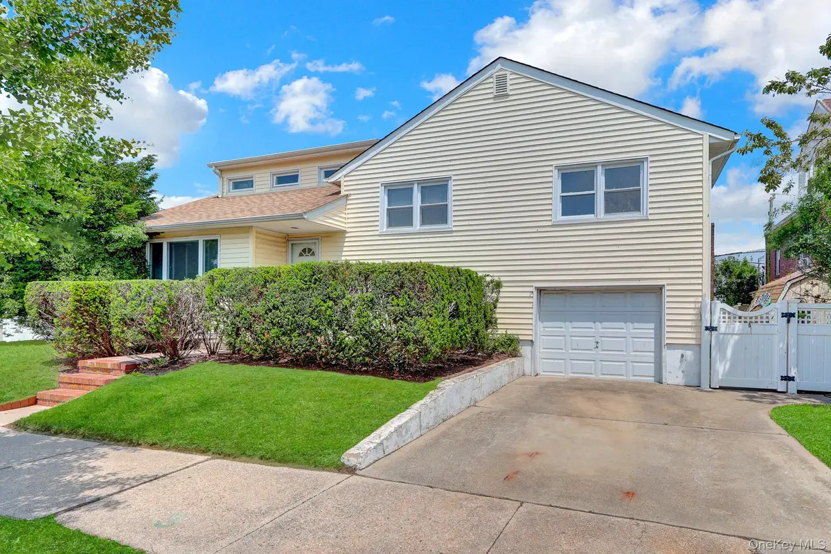 335 E State Street, Long Beach, NY 11561 - #1