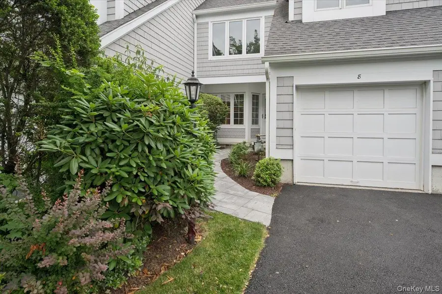 8 Oakcrest Lane #57, Greenburgh, NY 10706 - #2