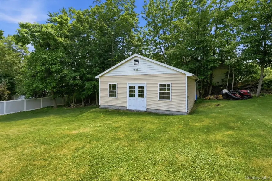 2 Gatehouse Place, Walden, NY 12586 - #3