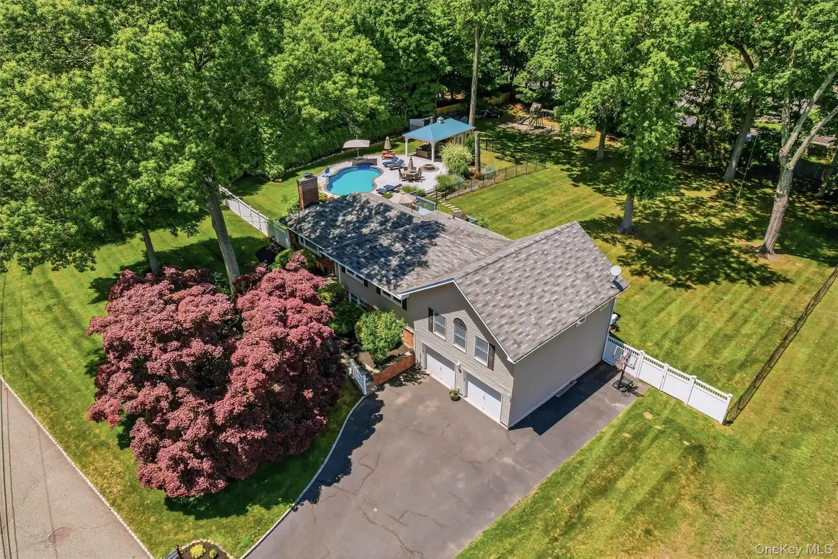 6 Biret Drive, Airmont, NY 10952 - #1
