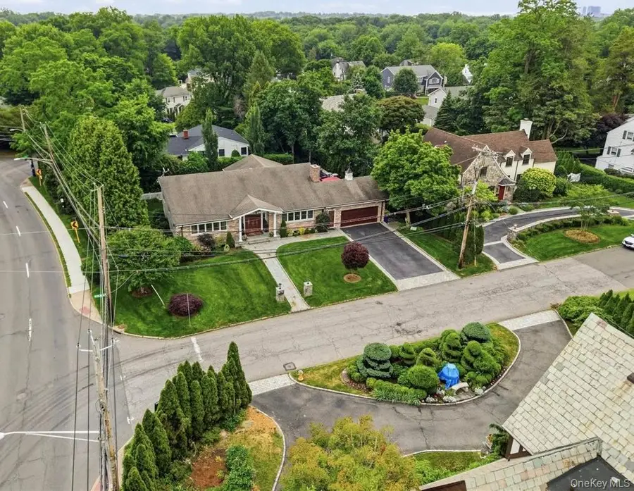 1 Interlaken Drive, Eastchester, NY 10709 - #2
