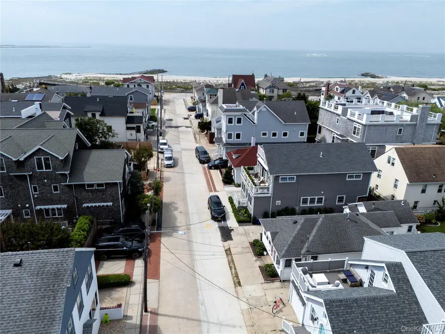 129 Hewlett Avenue, Point Lookout, NY 11569 - #3