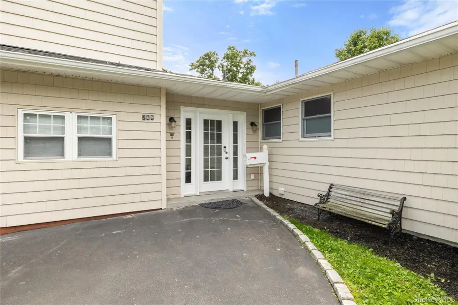 269 Brookville Avenue, Islip, NY 11751 - #2