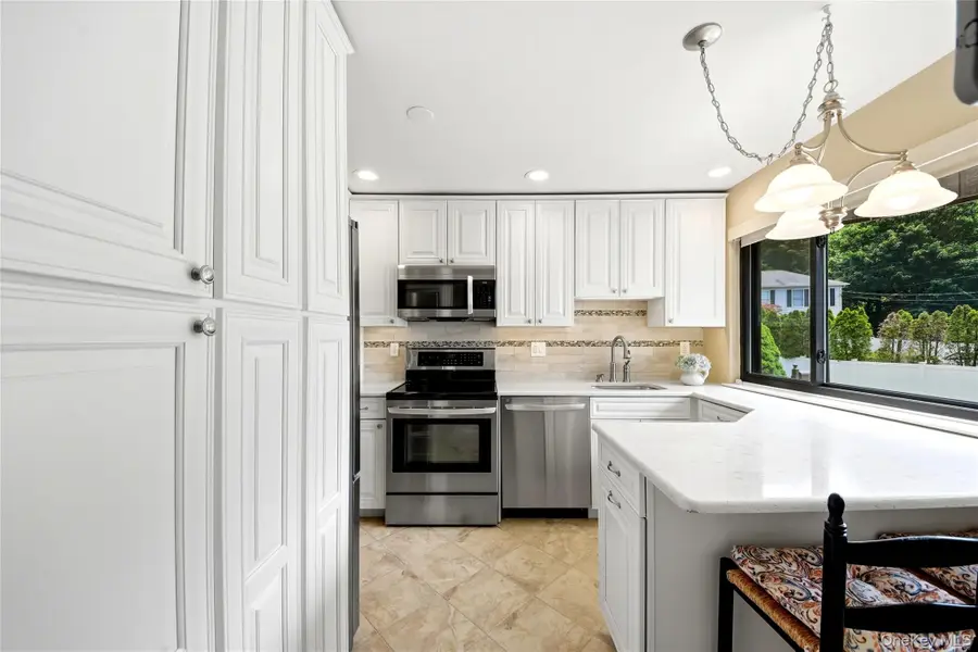 11 Rockhagen Road, Thornwood, NY 10594 - #3