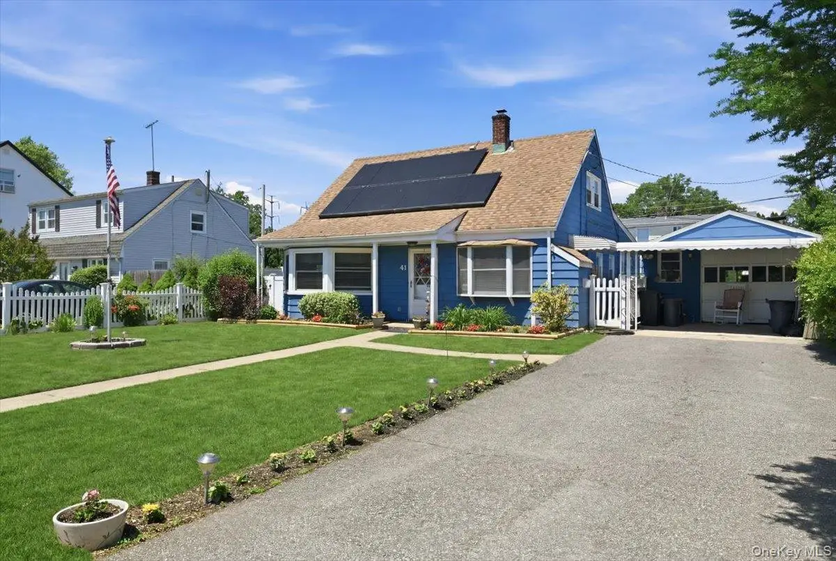 41 Sugar Maple Road, Levittown, NY 11756 - #1