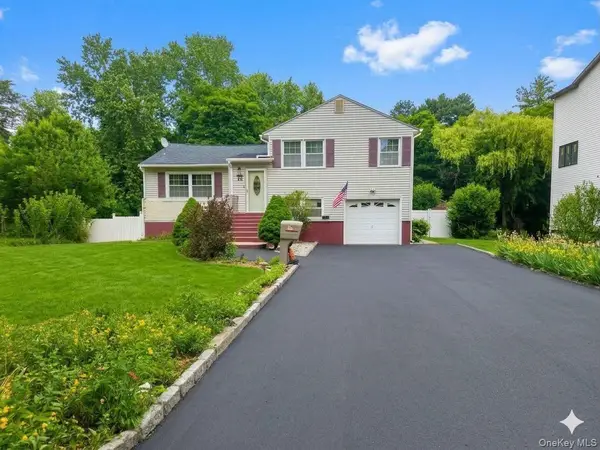 10 Northbrook Road, Spring Valley, NY 10977