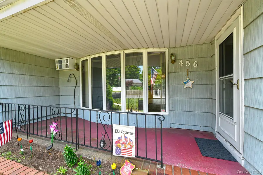 456 Old Farmingdale Road, West Babylon, NY 11704 - #2