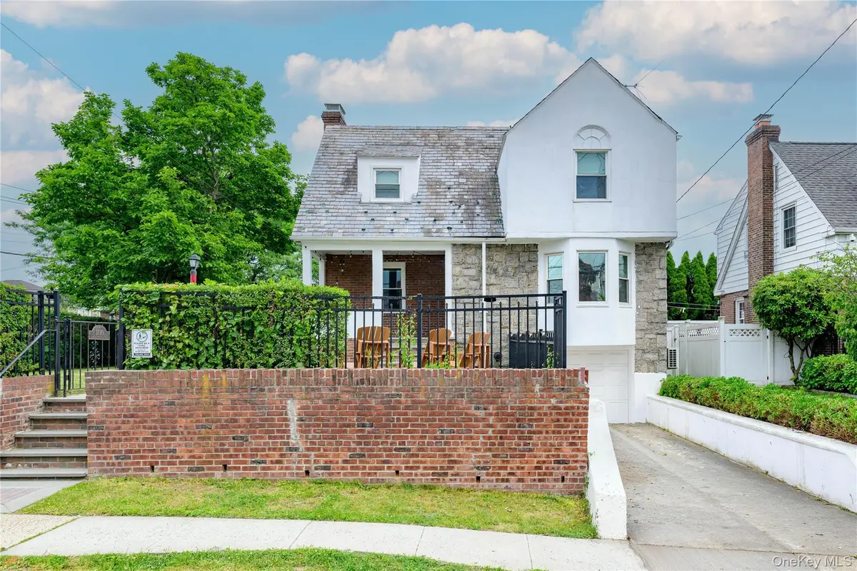 106 Dunwoodie Street, Yonkers, NY 10704 - #1