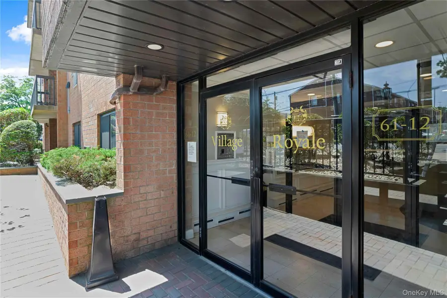 61-12 69th Street #2M, Middle Village, NY 11379 - #3