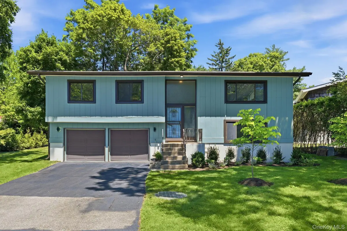 7 Brookdell Drive, Hartsdale, NY 10530 - #1