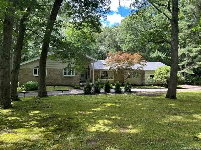 3 Fox Lane, Locust Valley, NY 11560 - #1