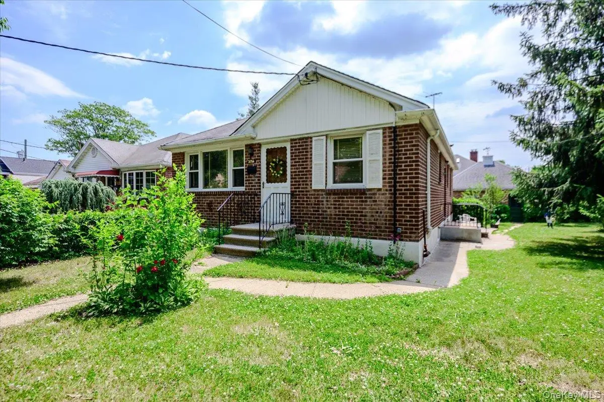 3254 Lafayette Avenue, Bronx, NY 10465 - #1