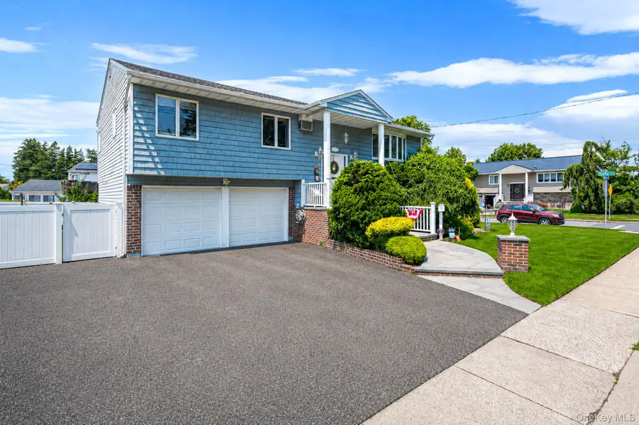 1000 Oakfield Avenue, North Bellmore, NY 11710 - #3