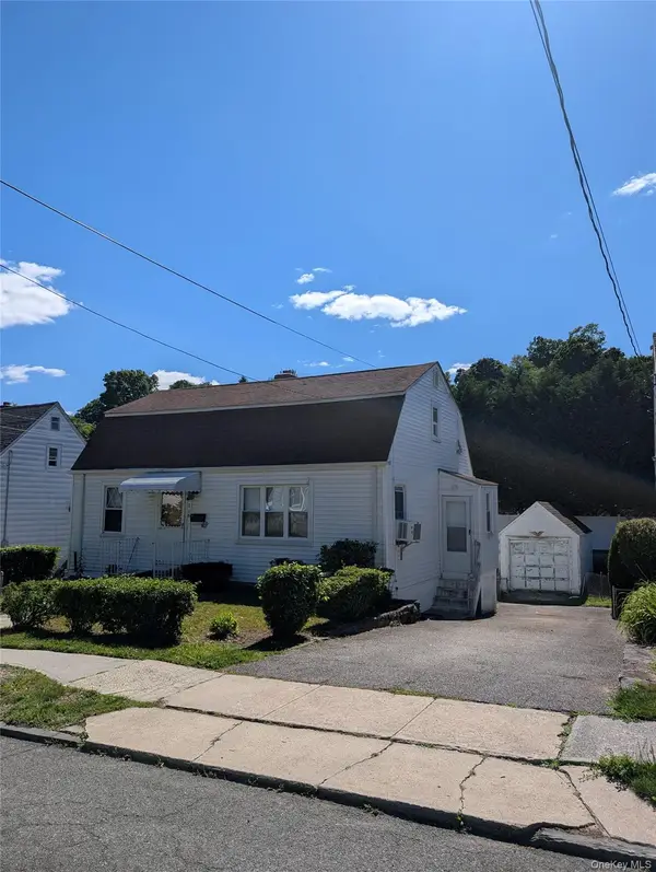 228 Morsemere Avenue, Yonkers, NY 10703