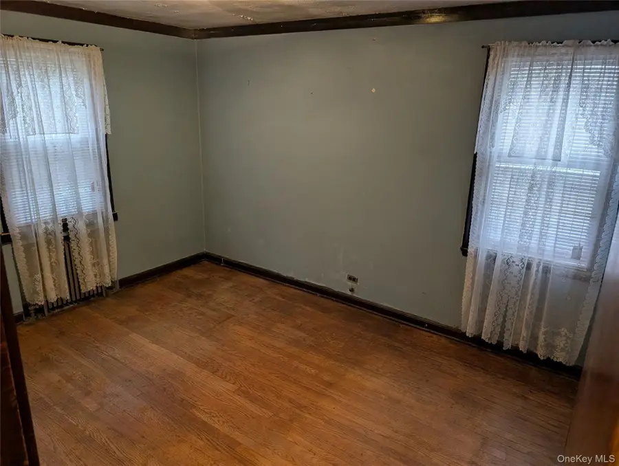 228 Morsemere Avenue, Yonkers, NY 10703 - #3