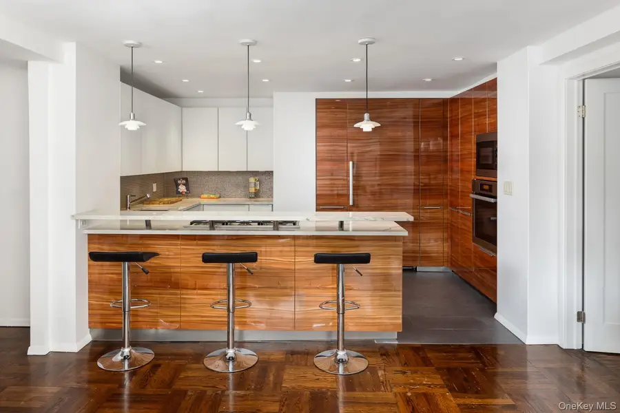 425 East 63rd Street #W12EF, Manhattan, NY 10065 - #2