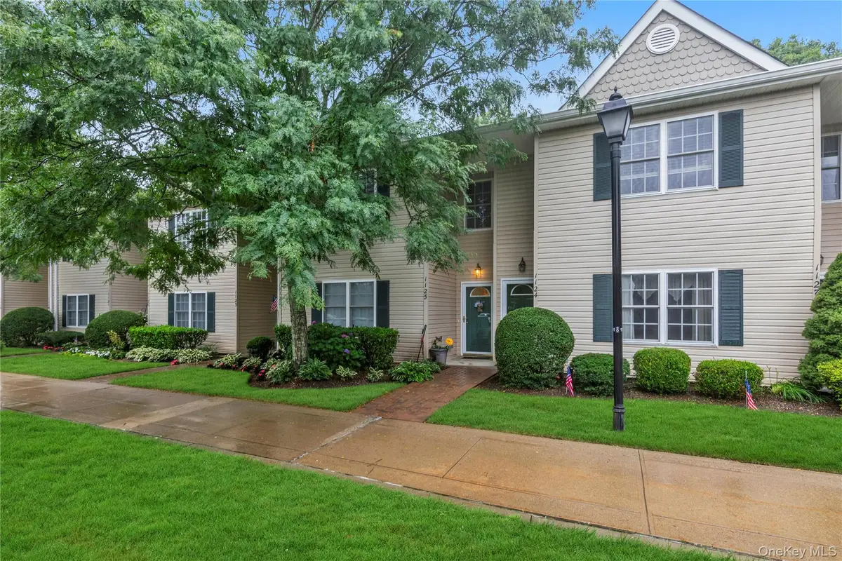 1125 Savoy Drive, Melville, NY 11747 - #1