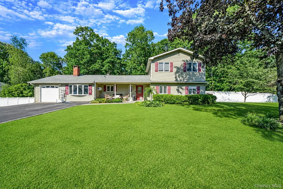 47 Fox Lane, Shoreham, NY 11786 - #1