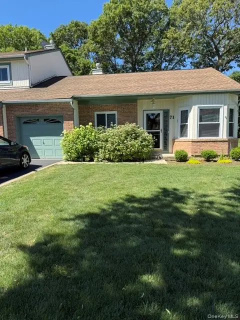 71 Timber Ridge Drive #71, Holtsville, NY 11742