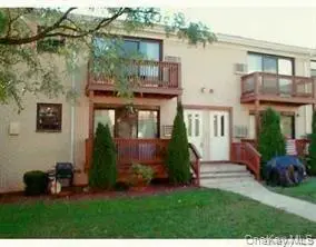 284 Sneden Place W #284, Spring Valley, NY 10977