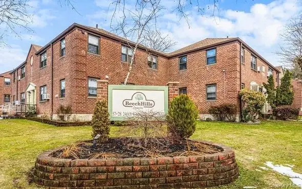 58-42 246th Crescent #1, Douglaston, NY 11362