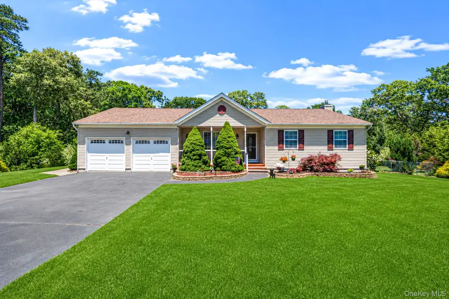 1 Peter Street, Coram, NY 11727 - #2