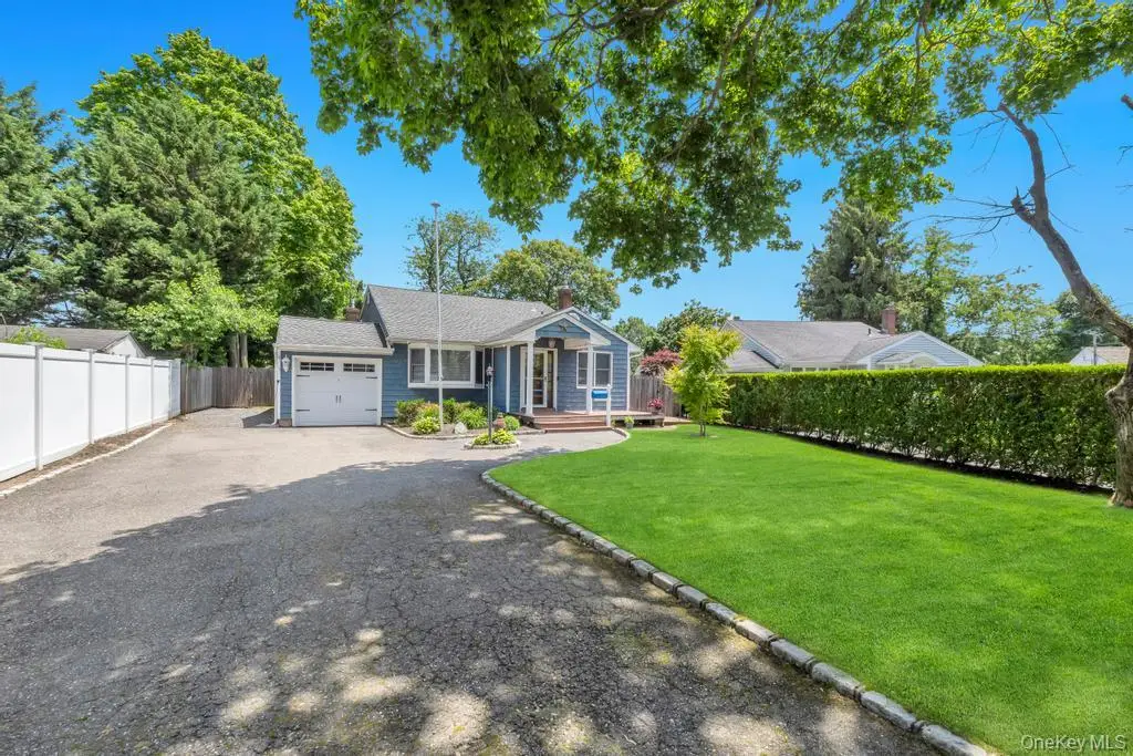 3 Drake Lane, Kings Park, NY 11754 - #1