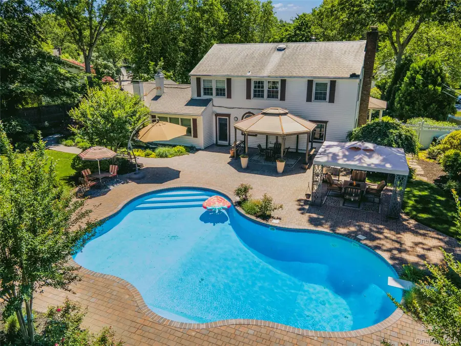 32 Westmoylan Lane, Coram, NY 11727 - #2