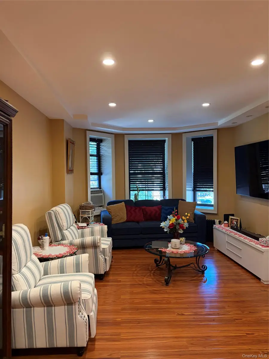 758 Brady Avenue #112, Bronx, NY 10465 - #2