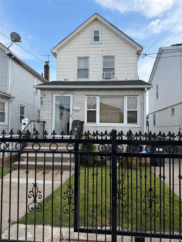 221-30 103rd Avenue, Queens Village, NY 11429