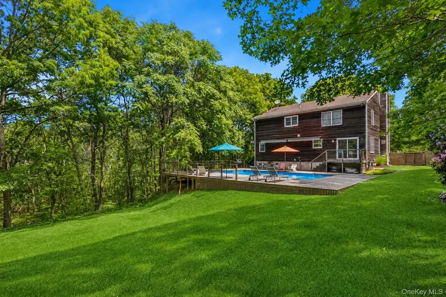 17 Squires Boulevard, Hampton Bays, NY 11946 - #3
