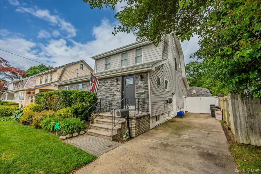 1996 Oakmere Drive, Baldwin, NY 11510 - #3