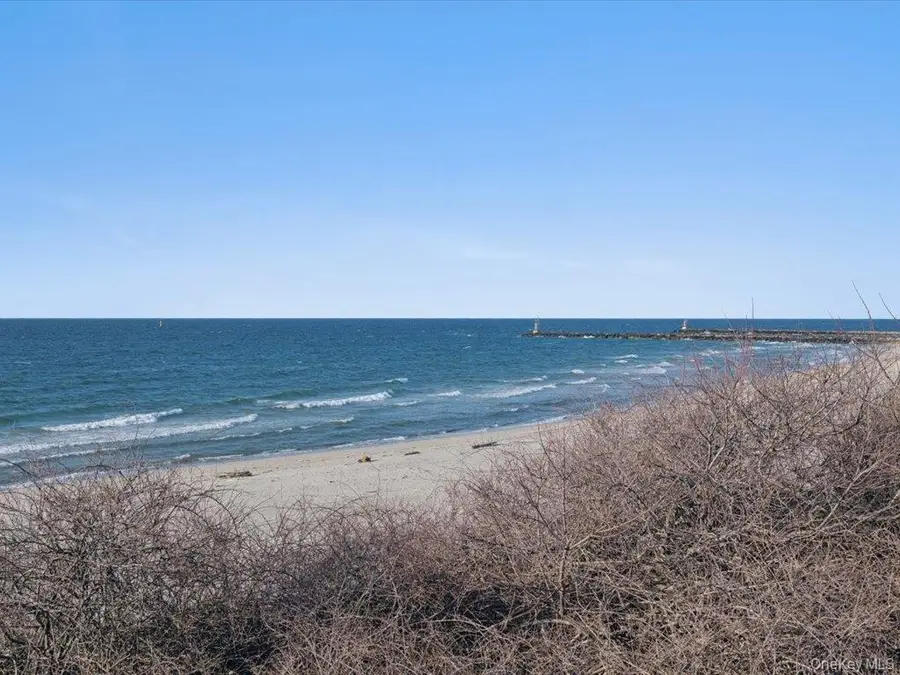 6 Soundview #g Drive #G, Montauk, NY 11954 - #2