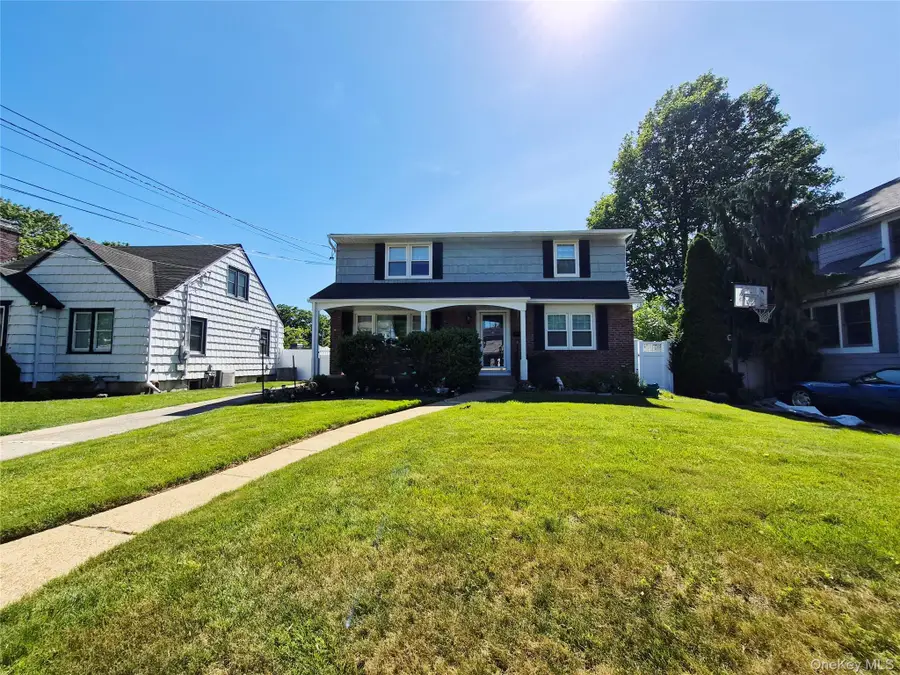 1920 Clemons Street, Bellmore, NY 11710 - #3