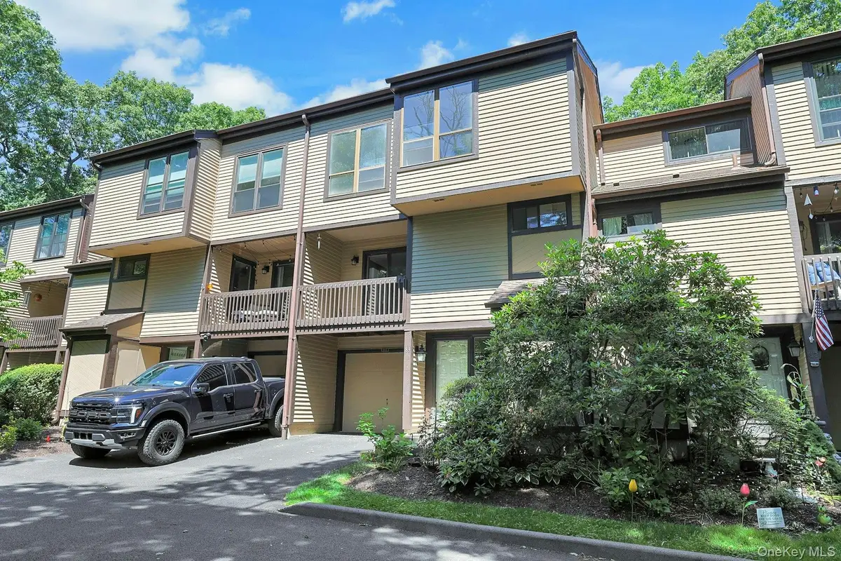 83 Deerfield Lane, Ossining, NY 10562 - #1