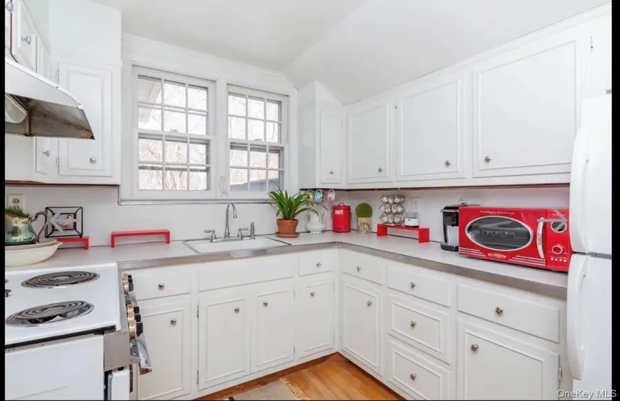 1680 N Sea Road, Southampton, NY 11968 - #2