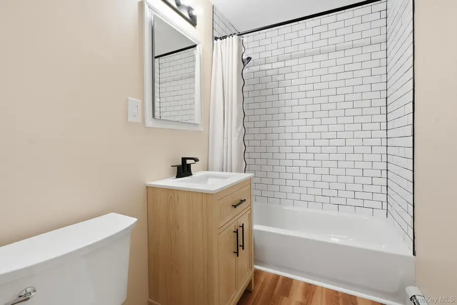 4060 Jerusalem Avenue #1D, Seaford, NY 11783 - #3