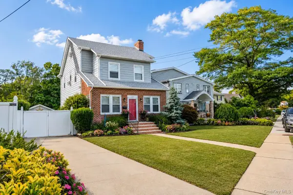 549 De Mott Avenue, North Baldwin, NY 11510